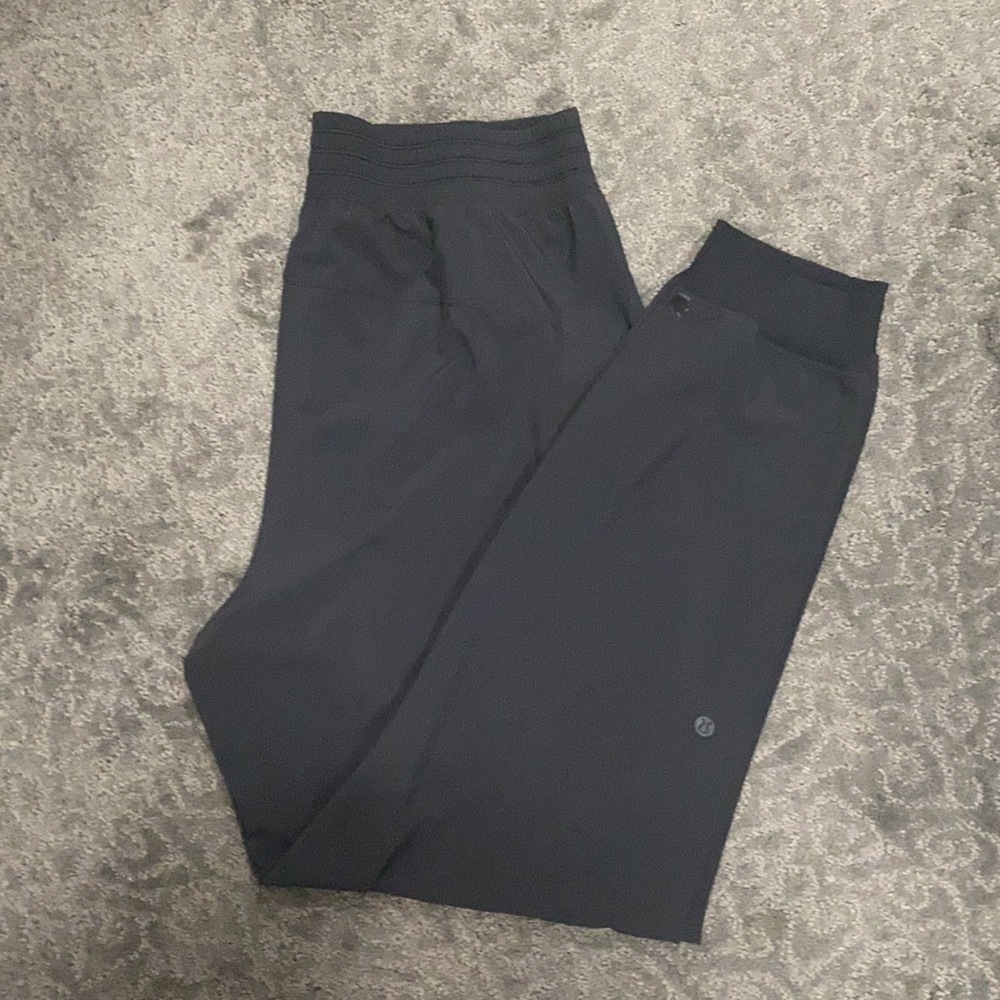 Joggers - Picture 2 of 2